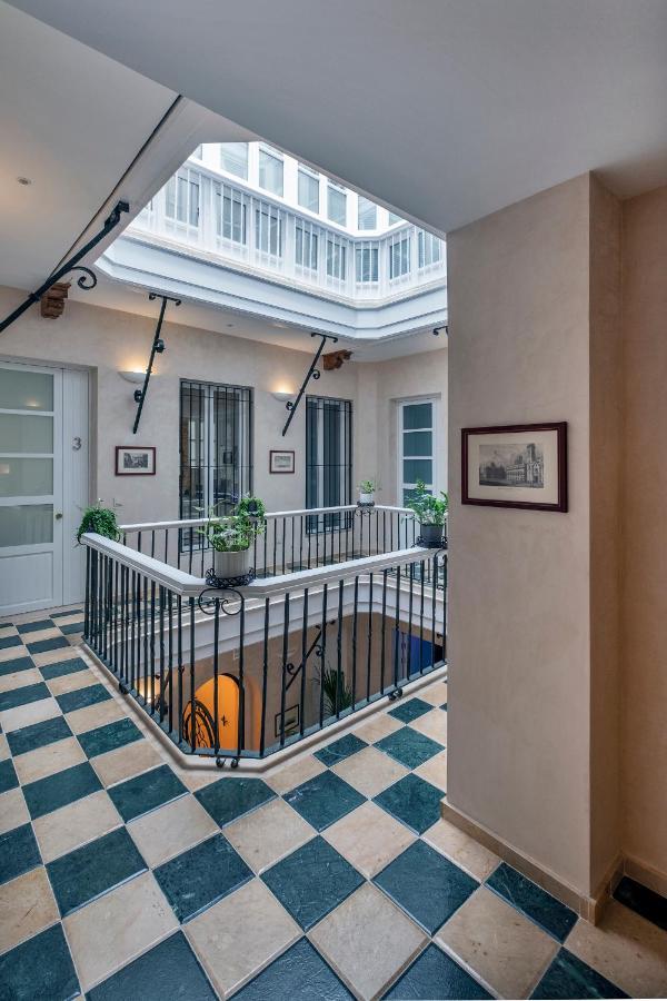 Gadir Suites Кадис Екстериор снимка